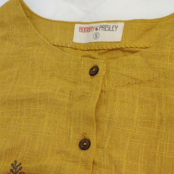 Bombay Paisley. Mustard Color 3/4 Sleeve Dress With Floral Embroidery - Picture 5 of 11